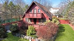 111 Stamford Road Dingmans Ferry, PA 18328