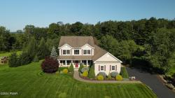 104 Stonefield Drive Jefferson Township, PA 18436