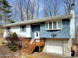 1012 Star View Terrace Lake Ariel, PA 18436