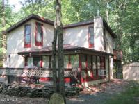 132 Karl Hope Blvd, Lackawaxen, PA 18435