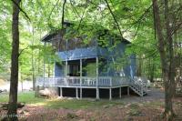750 Woodridge Ct, Lake Ariel, PA 18436