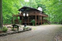 107 Wild Cherry Ln, Greentown, PA 18426