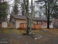 203 Westcolang Rd, Lackawaxen, PA 18435