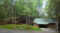 117 Lake Shore Rd, Tafton, PA 18464