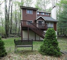 343 Cedarwood Ter, Lake Ariel, PA 18436