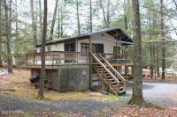 1025 Wallenpaupack Dr, Lake Ariel, PA 18436