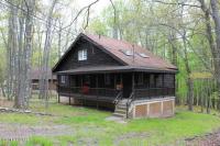 1017 Hidden Valley Ct, Lake Ariel, PA 18436