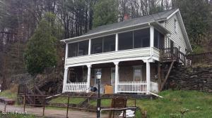 116 Bellemonte Ave, Hawley, PA 18428