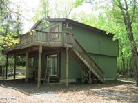 108 Cannonball Ct, Lackawaxen, PA 18435
