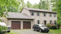 133 Evergreen Dr, Greentown, PA 18426