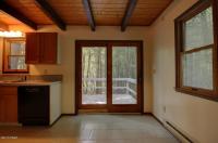 4317 N Fairway Dr, Lake Ariel, PA 18436