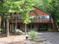 2851 Rockway Rd, Lake Ariel, PA 18436