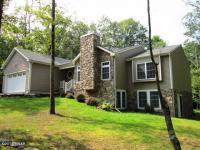 157 Eagle Rock Rd, Lackawaxen, PA 18435