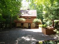 3798 Thornwood Ter, Lake Ariel, PA 18436