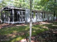 189 Robin Way, Lackawaxen, PA 18435
