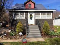 198 Bob Black Rd, Lake Ariel, PA 18436