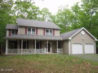 177 Independence Dr, Lackawaxen, PA 18435