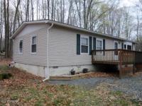 25 Windsor Rd, Hawley, PA 18428