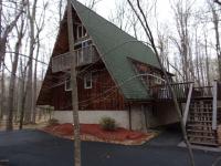 54 Parkwood Dr, Lake Ariel, PA 18436