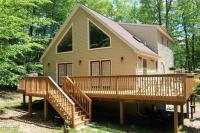 1020 Mustang Rd, Lake Ariel, PA 18436
