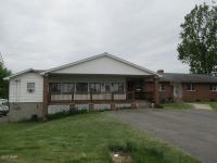 187 Chapman Rd, Lake Ariel, PA 18436