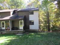 210 Nevin Rd, Newfoundland, PA 18445