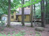 1113 Apache Trl, Gouldsboro, PA 18424