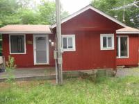 5 Silver Cloud Path, Gouldsboro, PA 18424