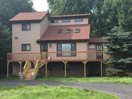 2649 Boulder Rd, Lake Ariel, PA 18436