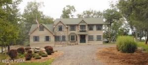 140 Hillside Dr, Greentown, PA 18426
