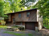 4261 Chestnut Hill Dr, Lake Ariel, PA 18436