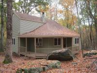 243 Eagle Rock Rd, Lackawaxen, PA 18435