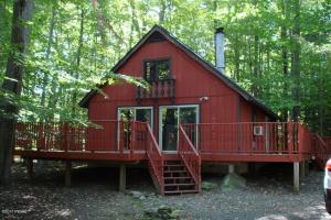4346 N Fairway Dr, Lake Ariel, PA 18436