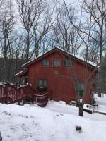 118 Copper Mountain Rd, Tafton, PA 18464