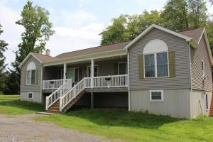 240 Faller Rd, Lake Ariel, PA 18436