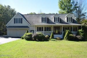 44 Whitetail Pl, Honesdale, PA 18431