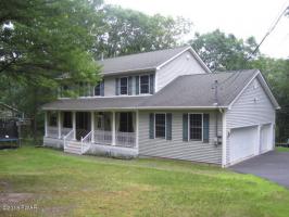 146 Sandy Pine Trl, Milford, PA 18337