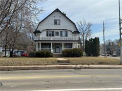 1329 State Street 19 Eau Claire, WI 54701