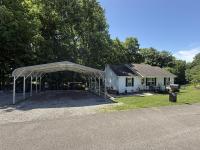 601 Shockley Road Scottsville, KY 42164