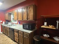 757 Dunbarton Avenue Bowling Green, KY 42104