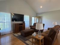 3225 Meadowview Avenue Bowling Green, KY 42101