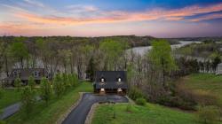 344 Lake Ridge Road Scottsville, KY 42164