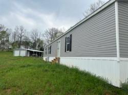 27251 Louisville Road Smiths Grove, KY