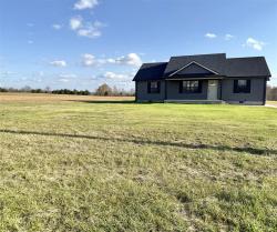 10 Lone Oak Road Clarkson, KY