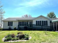 4127 Dripping Springs Road Glasgow, KY 42141