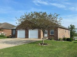 824-826 E Cobblers Ln Mount Sterling, KY 40353
