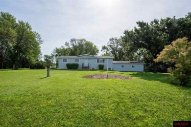 230 N Augusta Court Mankato, MN 56001