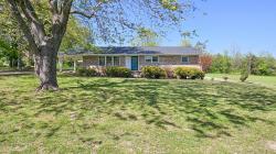 26 Simmons Rd Fayetteville, TN 37334