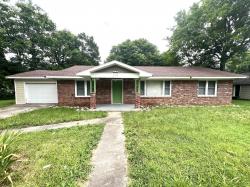207 Mitchell St Clarksville, TN 37042