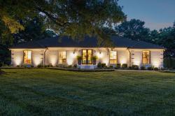 6312 Chickering Cir Nashville, TN 37215